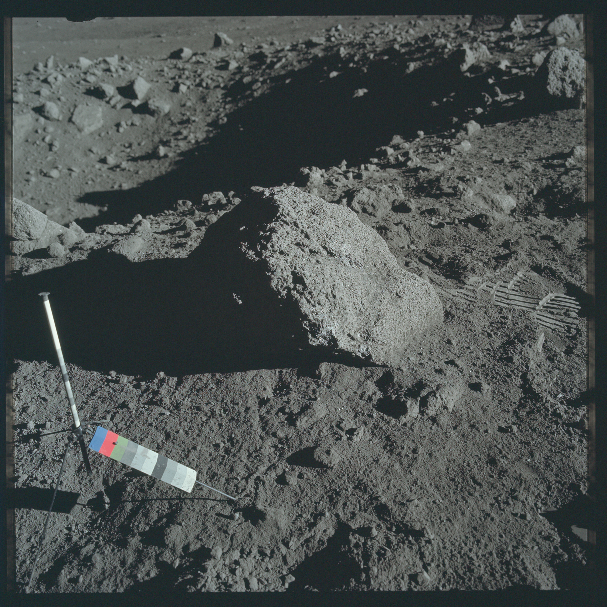 apollo-17-mission-moon-landing-262.jpg