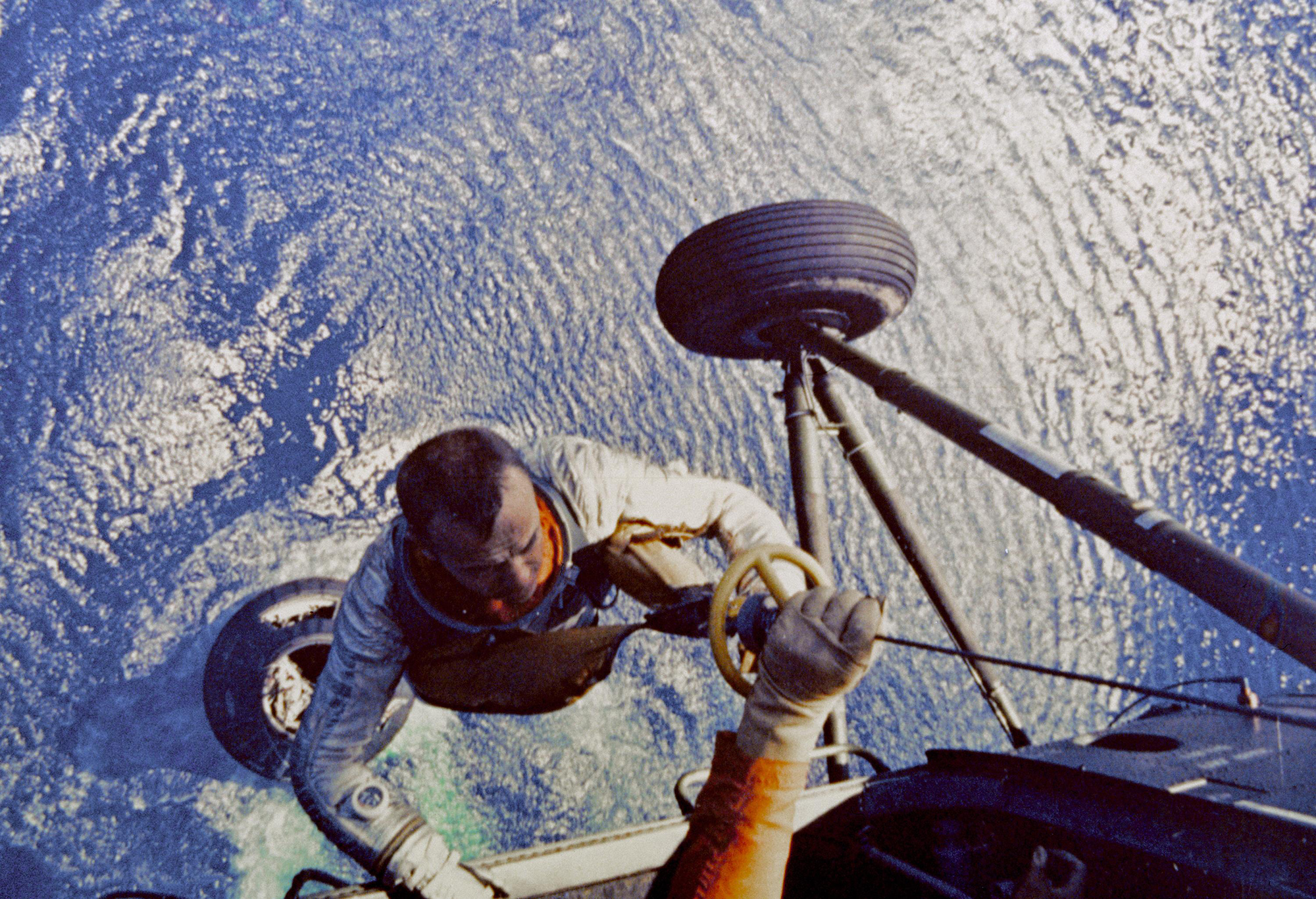 alan-shepard-completes-his-mission.jpg