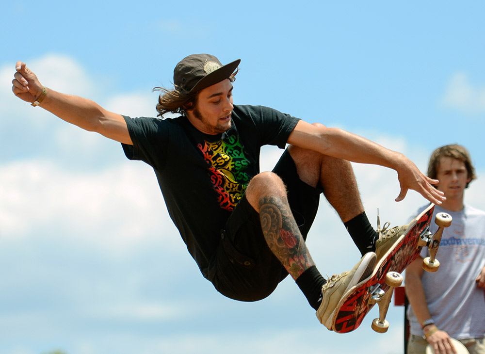 skateboarder_8756b.jpg