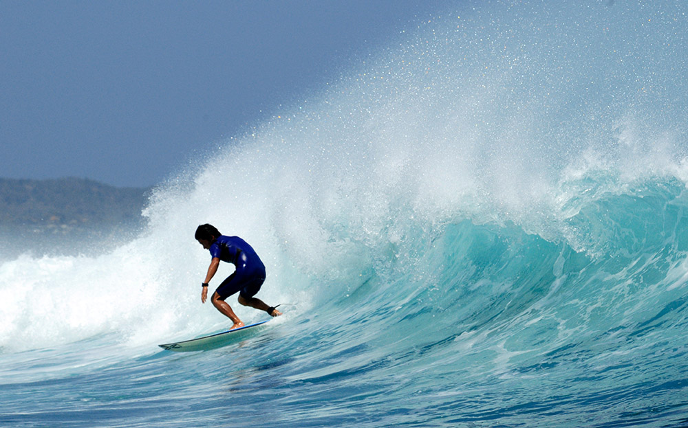 surfing-in-bali-indonedsia-5464a.jpg