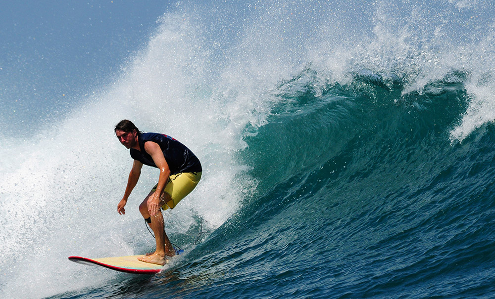 surfing-in-bali-indonedsia-5506a.jpg