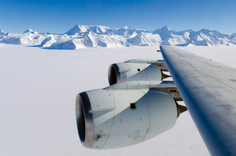 flight-over-antarctica.jpg