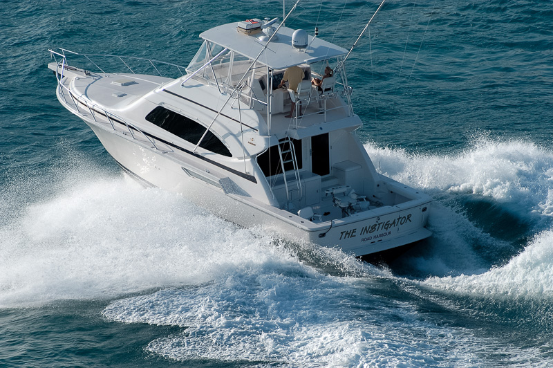 Pleasure-boat-off-coast-miami-florida-photo-4247.jpg