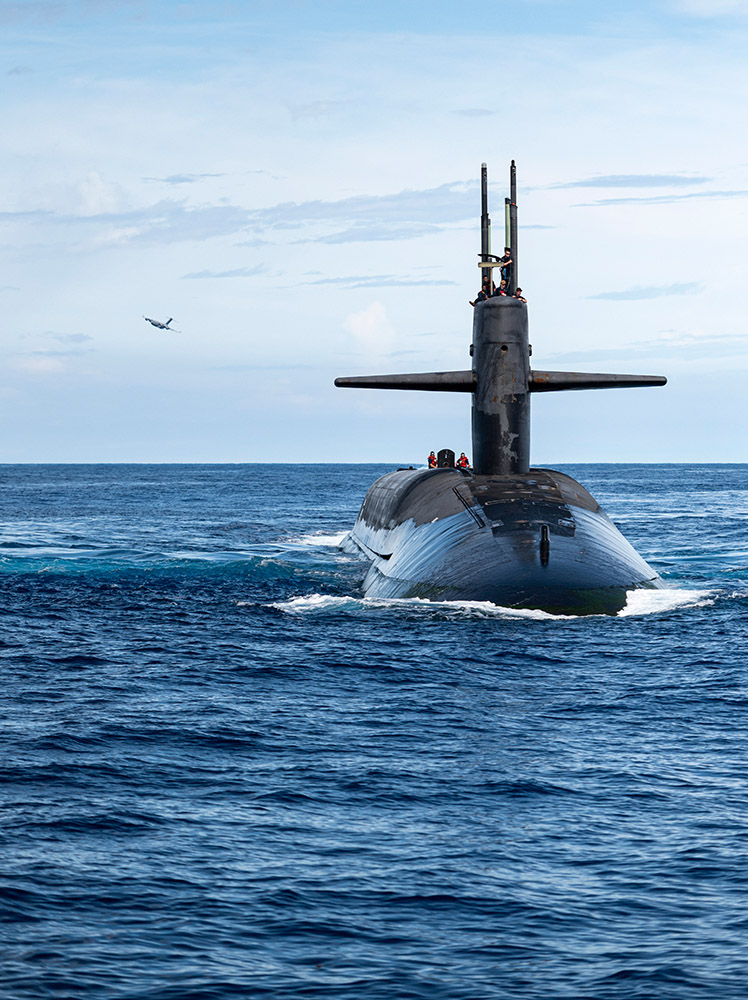 ohio-class ballistic-missile submarine uss henry m jackson.jpg