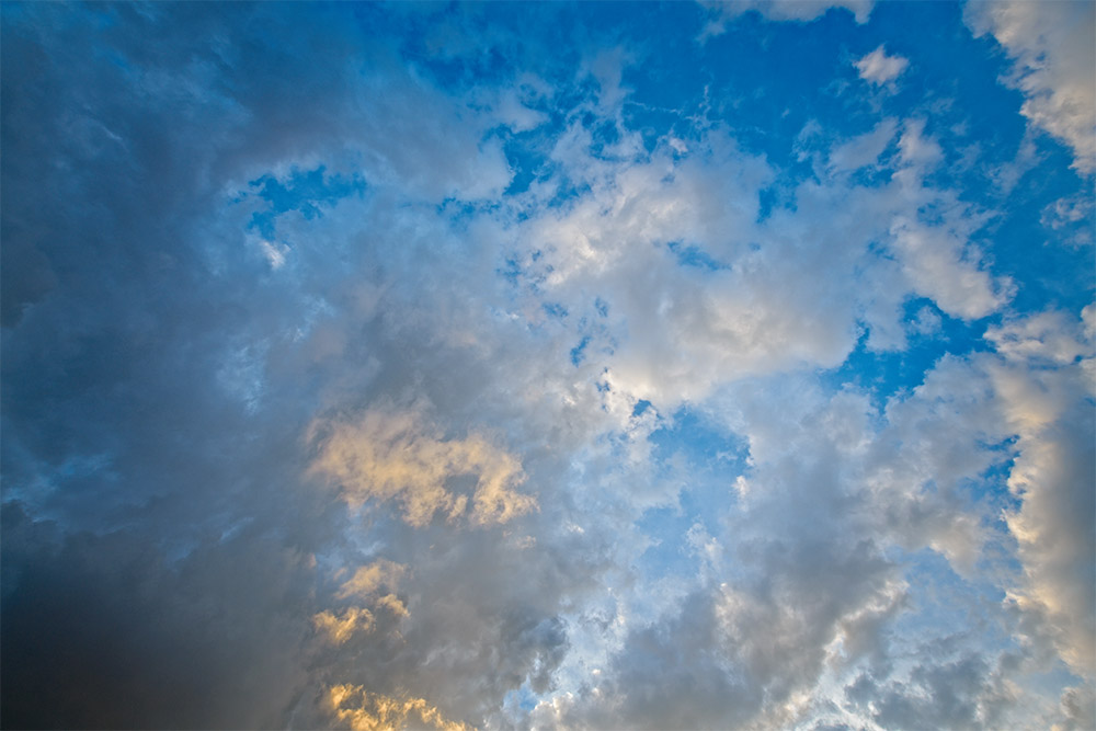 clouds-near-sunset-with-blue-sky-2573.jpg