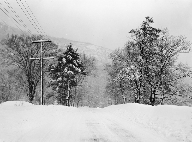 highway-during-blizzard-near-brattleboro-vermont.jpg